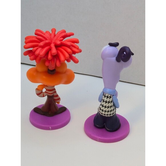 Disney Pixar Inside Out 2 Mystery Blind Mini Collectible Figure Anxiety & Fear - Picture 2 of 5